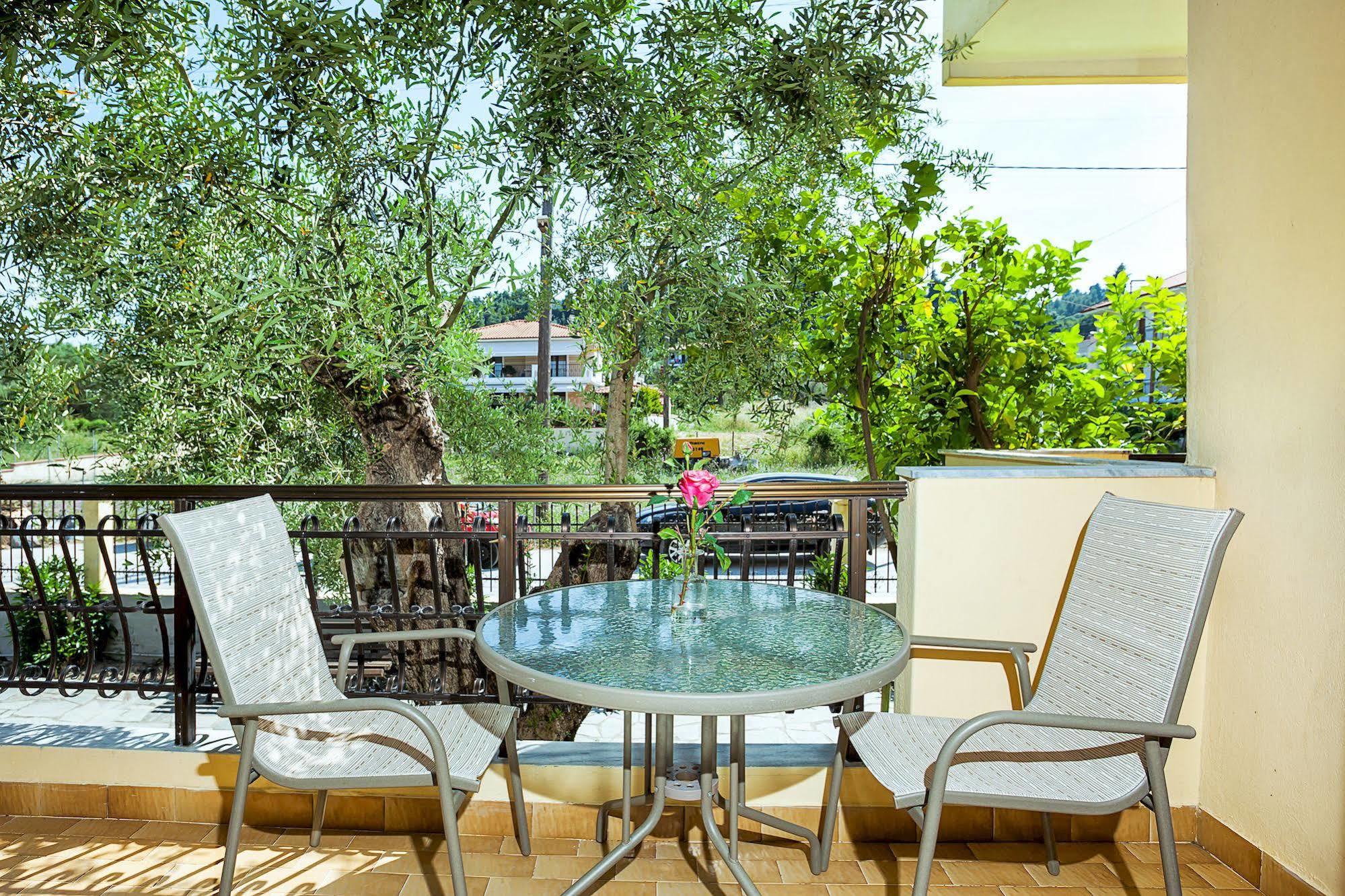 פפקוהורי Lemon Garden Villa מראה חיצוני תמונה